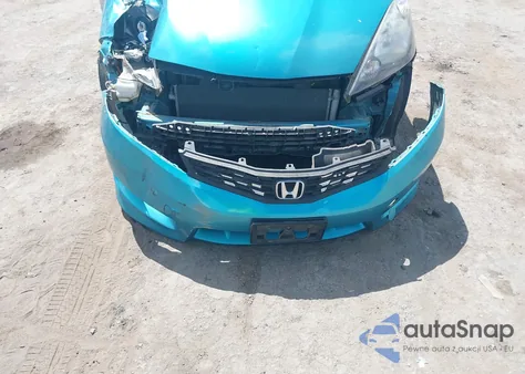 2013 Honda Fit Sport из США, поврежденный, VIN JHMGE8G51DC008689